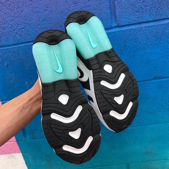 New Nike Air Max 200 Black and White and Teal - Picture 7 of 7